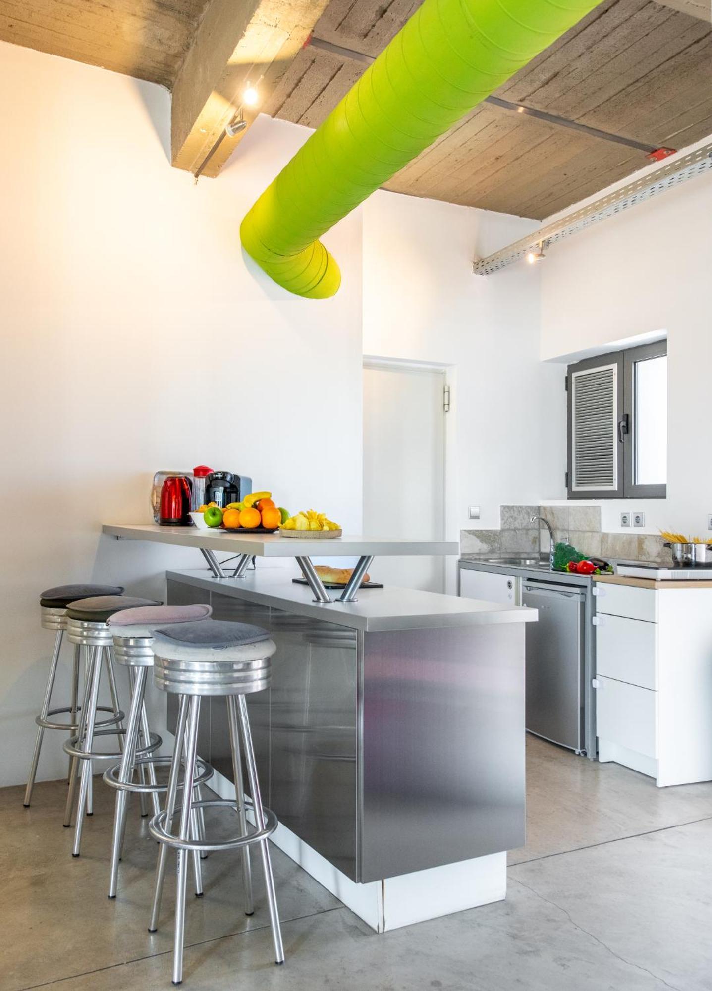 Ceramus Apartments Gazi View アテネ エクステリア 写真
